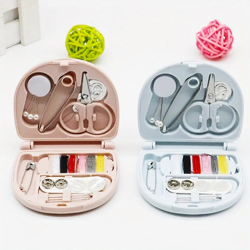 Clamshell Compact Sewing Kit