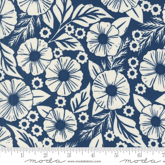 Field of Flowers - Flower Paper in Indigo - Katharine Watson - Moda