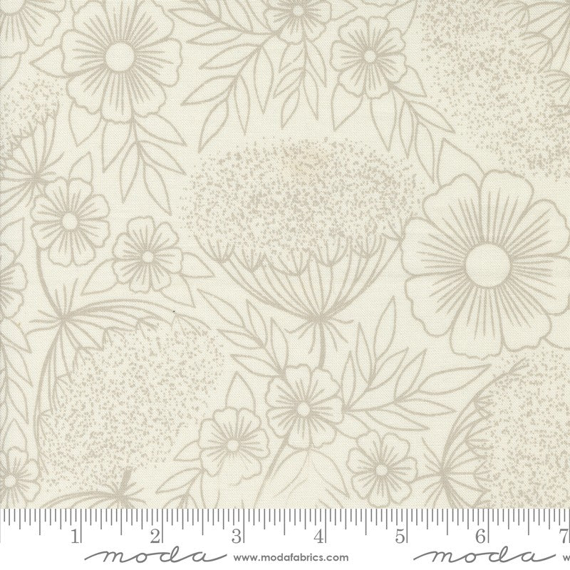 Field of Flowers - Queen Anne's Lace in Porcelain - Katharine Watson - Moda (Pre-order: Apr 2025)