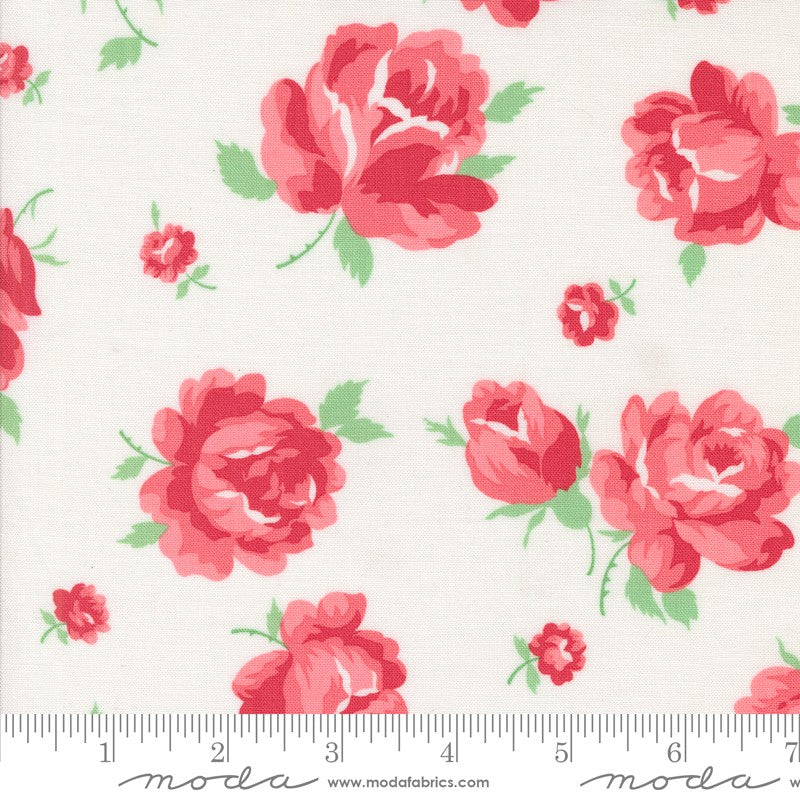 Summertime - Fat Quarter Bundle - Camille Roskelley - Moda (Pre-order: May 2025)