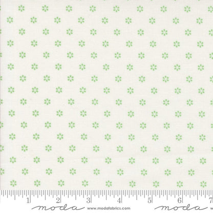 Summertime - Fat Quarter Bundle - Camille Roskelley - Moda (Pre-order: May 2025)