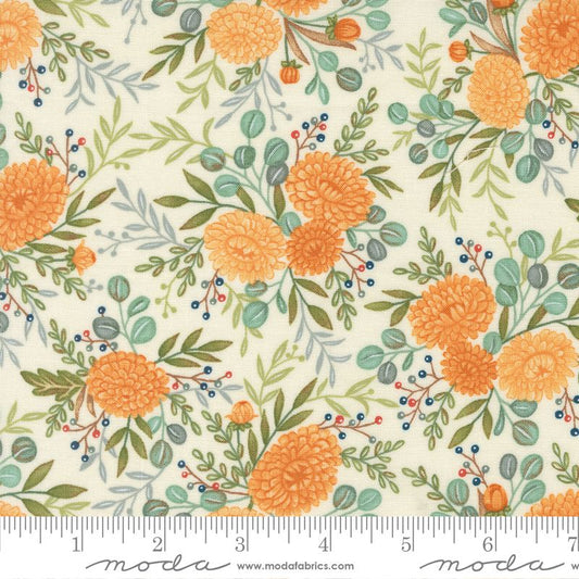 I Love Fall Most of All - Fall Florals in Warm White - Deb Strain - Moda (Pre-order: Aug 2025)