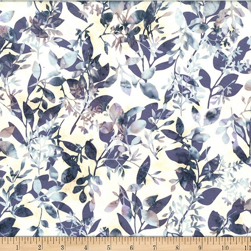 Bali Batiks - Plum Passion W2574-492 in Breeze - Hoffman Fabrics (Pre-order: Jan 2025)