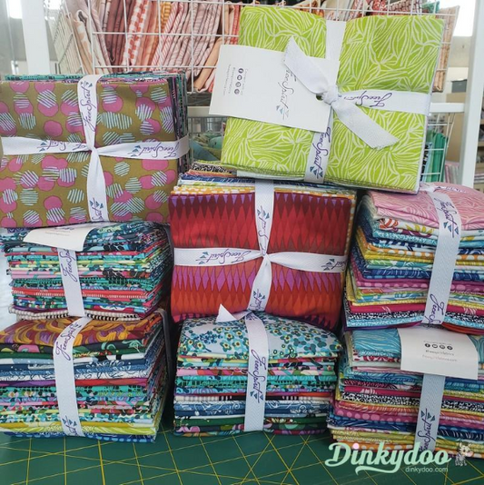 Free Spirit Designer Fat Quarter Bundle (60pc) (Pre-order: Dec 2024)