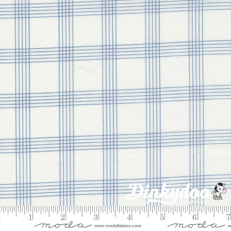 Nantucket Summer - Fat Quarter Bundle - Camille Roskelley - Moda (Pre-order: Aug 2025)