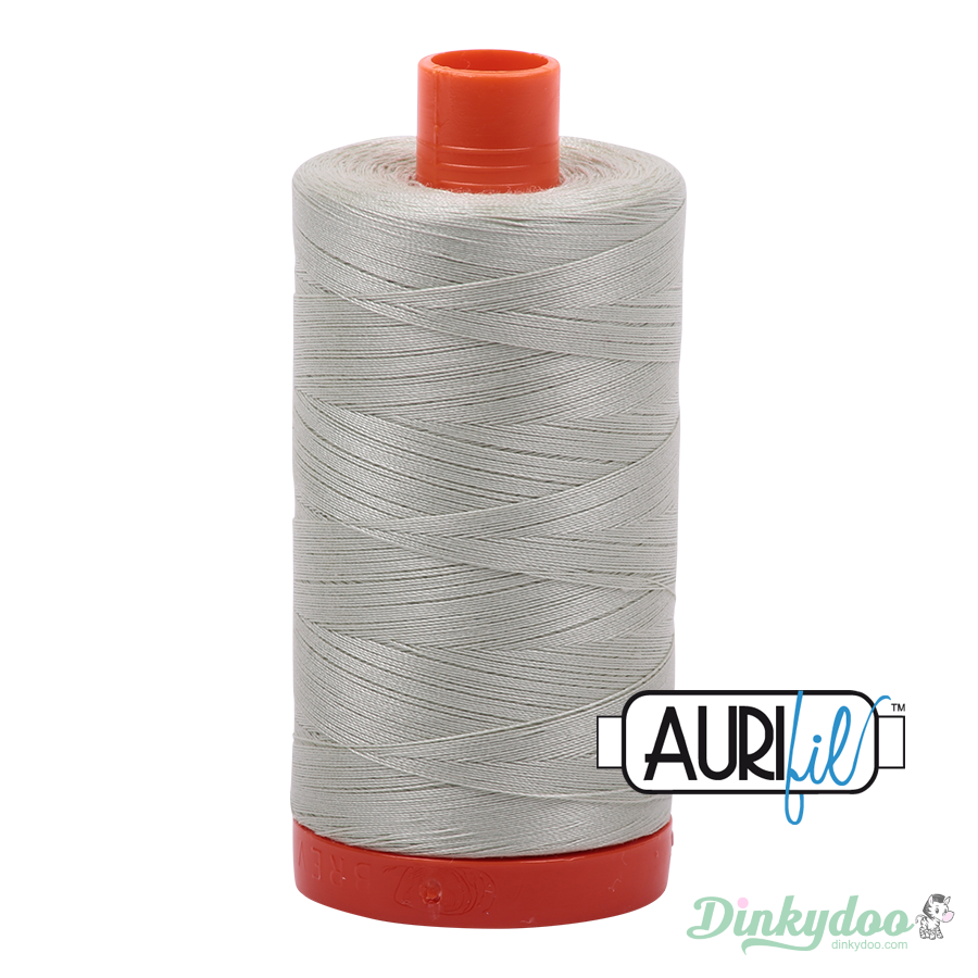 Aurifil Thread - Light Grey Green (2843) - 50wt 1422 yd (Pre-order: Apr 2025)