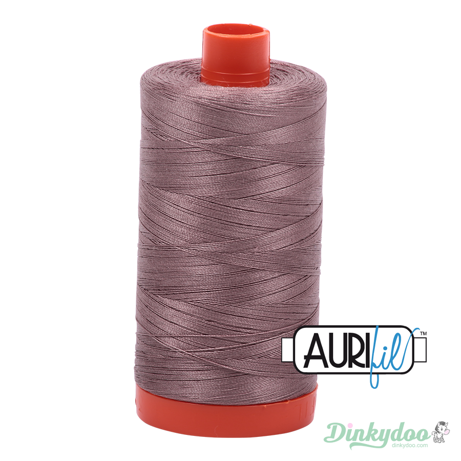 Aurifil Thread - Tiramisu (6731) - 50wt 1422 yd (Pre-order: Apr 2025)